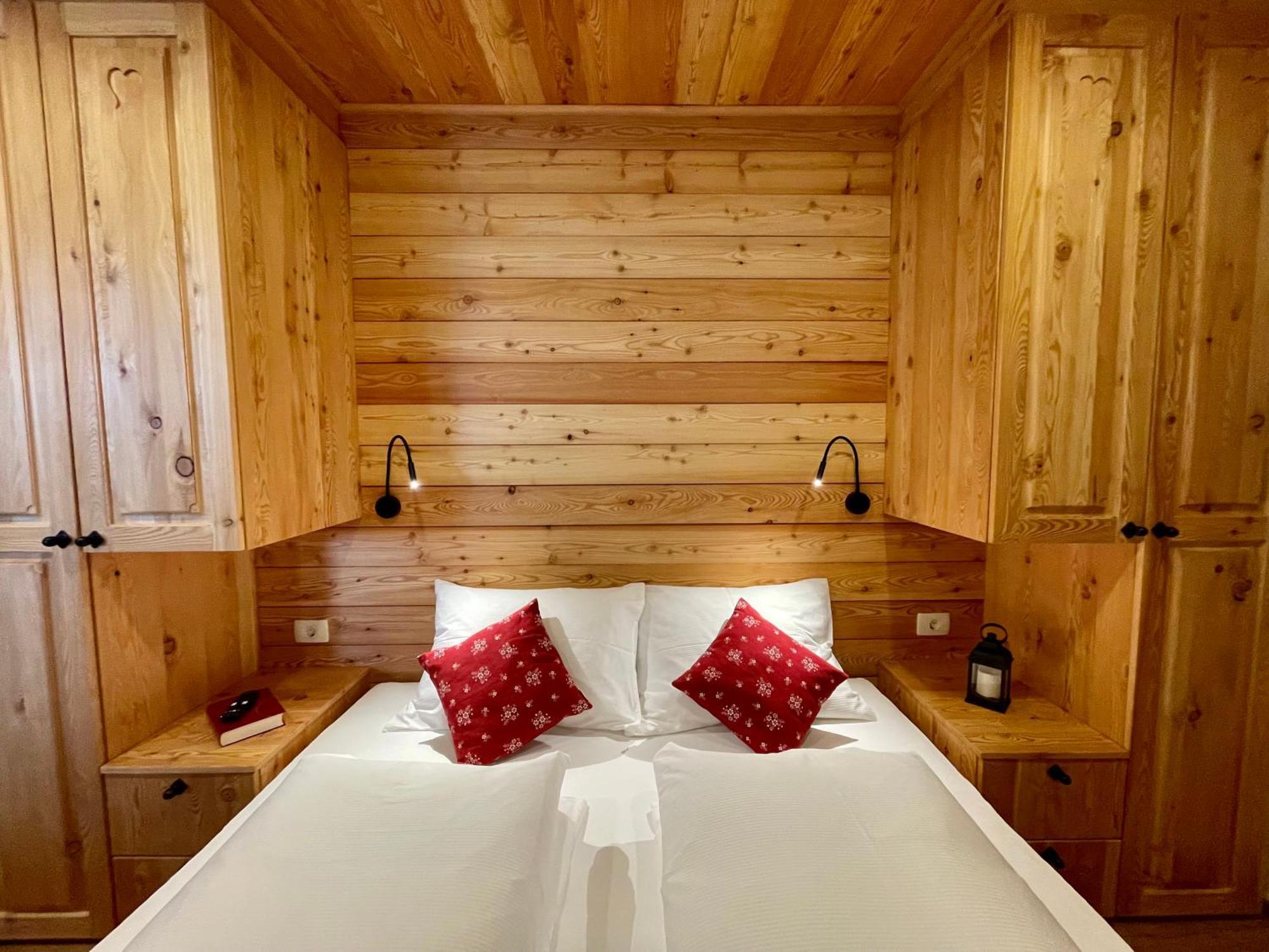 Hotel Surc Kranjska Gora Exterior foto